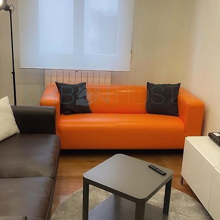 Vivienda Turistica Urbana En Santuchu, Comoda, Funcional Y Con Parking Bilbao Bagian luar foto
